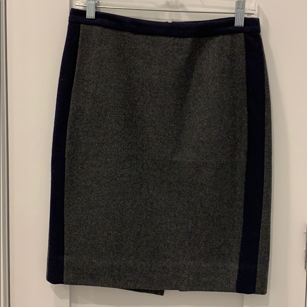 JCrew Grey/Navy Wool Skirt, Size 0